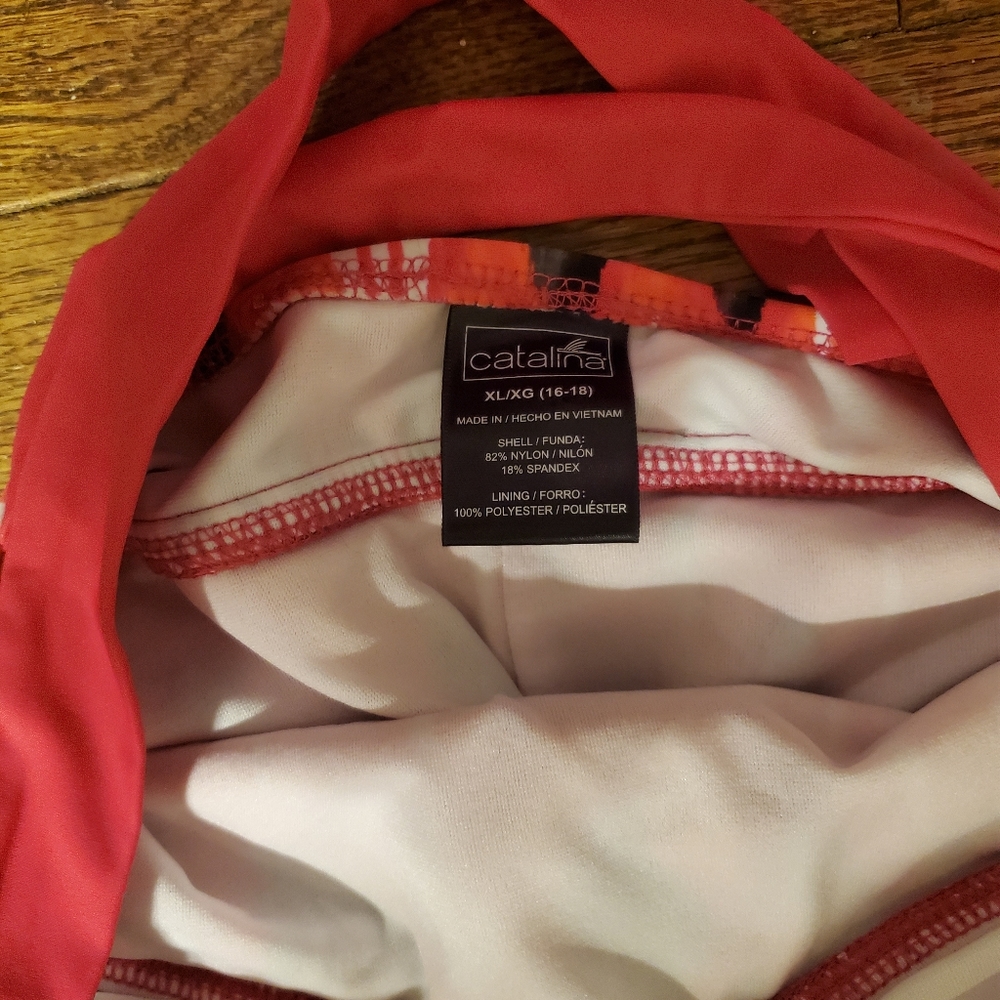 Diamond Pattern One Piece Swimsuit - Picture 3 of 4
